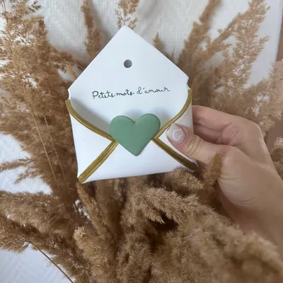 Petite enveloppe en argile 